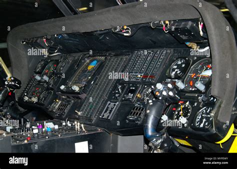 Helicopter Cockpit SH 60 Seahawk on USS Midway Stock Photo - Alamy