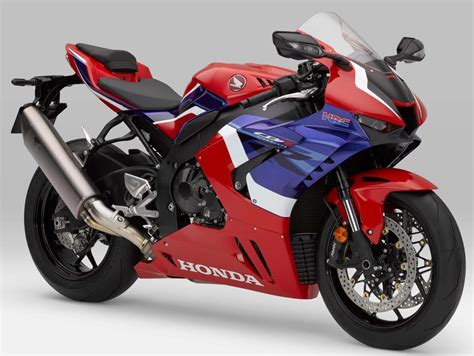 2024 Honda CBR1000RR-R Price, Specs, Top Speed & Mileage in India