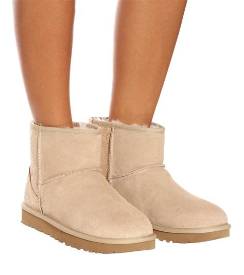 UGG Classic Mini Metallic Boots in Beige (Natural) - Lyst