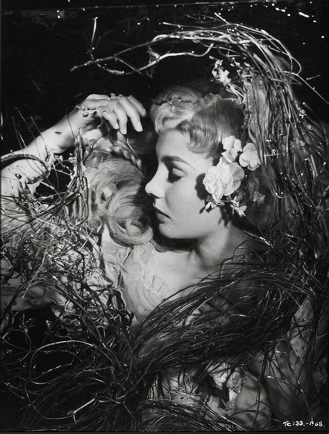 :: Jean Simmons as Ophelia in “Hamlet” 1948 :: | Jean simmons, Cecil ...