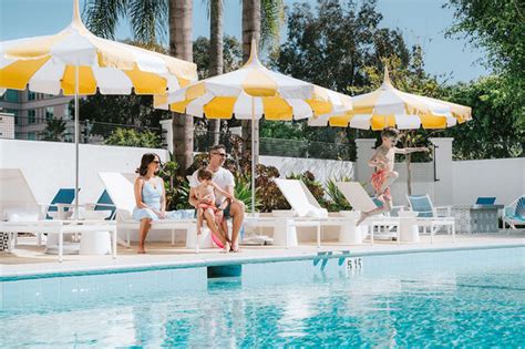 Hotel Lulu: Pool & Spa Day Pass Anaheim | ResortPass