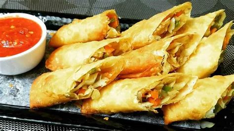 Veg roll: Popular Indian Street Food Since Colonial Times