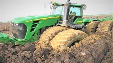 Largest Tractors Stuck in Mud Compilation | Tractor Pull and Sound 2020