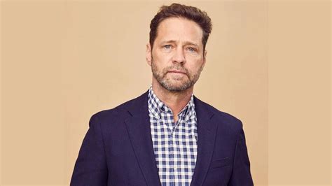 Brad Pitt's Hygiene Habits Exposed: Former Roommate Jason Priestley ...