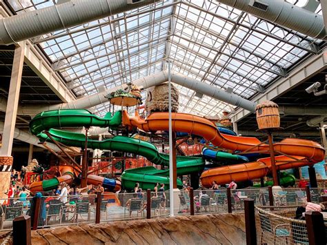 Visiting Kalahari Indoor Waterpark In The Poconos | Stroller in the City