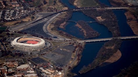 Commanders supporting DC efforts to control RFK Stadium site