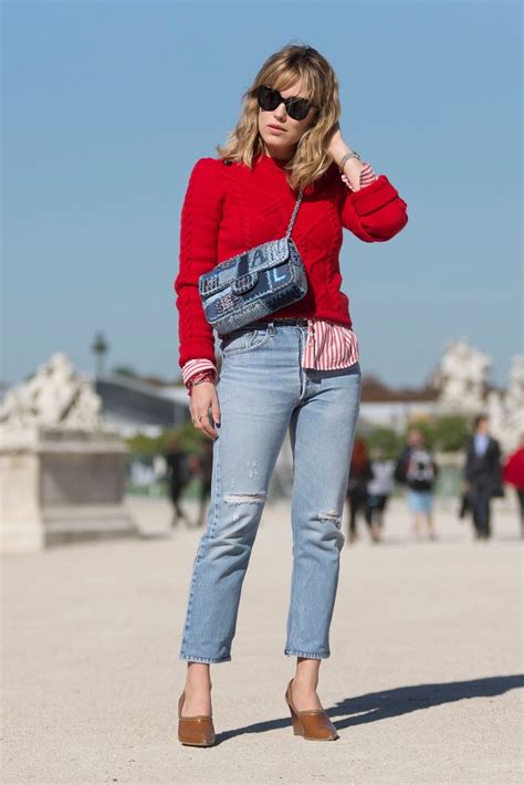 Winter Work and Casual Outfit Ideas: Ways to Wear Red in Your Outfits ...