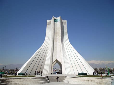 Azadi Tower - Iran_007 - WikiArquitectura