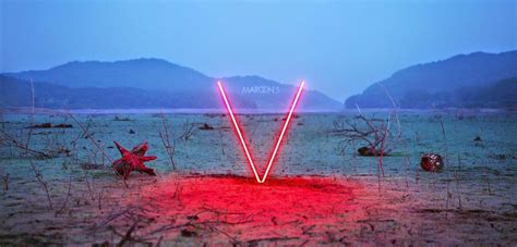 Maroon 5 Logo Wallpaper