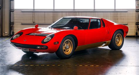 Lamborghini Miura