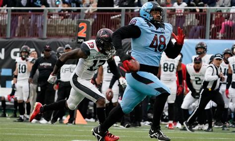 XFL: Arlington Renegades, Houston Roughnecks winners on opening day