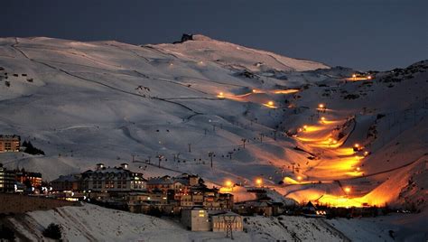 Sierra Nevada Ski Resort | The Slopes of the Costa del Sol | The ...