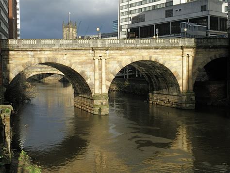 guttae: Blackfriars Bridge, Manchester and Salford