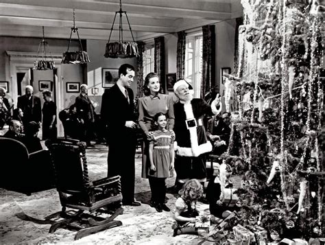 Miracle on 34th Street: The Perfect Christmas Movie - LIFE