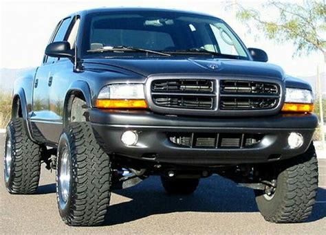 2004 Dodge Dakota Tire Size