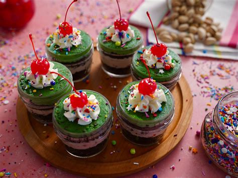 Spumoni Cake Jars | Recipe | Spumoni cake, Mason jar desserts, Spumoni