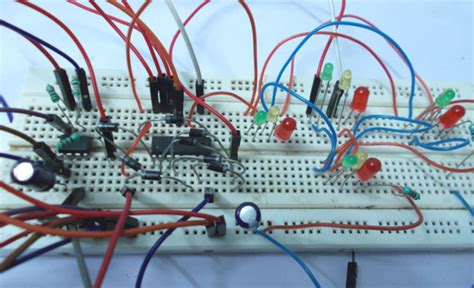 Electronic Circuits and Projects: Make a four way traffic light signal ...