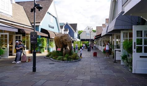 London Outlets: Our Top Malls For Big Brand Bargains | London Cheapo