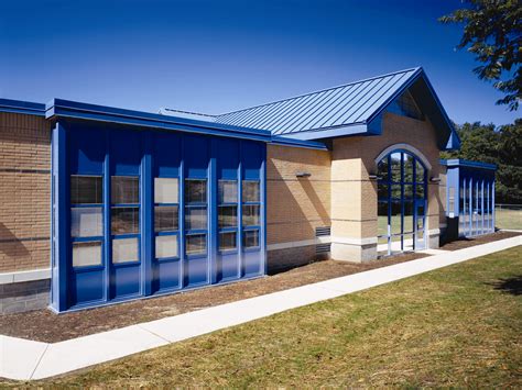 Meadowbrook Elementary School - Architectural Window Manufacturing ...