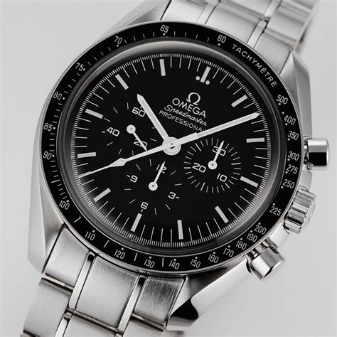 Omega Speedmaster Professional Moonwatch 2024 - Susy Cassondra