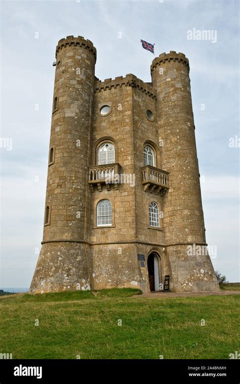 Broadway Tower. Cotswolds, Worcestershire, England Stock Photo - Alamy