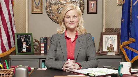 “Parks and Rec” writers pen letter to America from Leslie Knope - CBS News