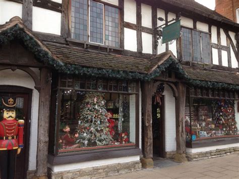 The Christmas shop opposite Shakespeare's house in Stratford upon Avon ...