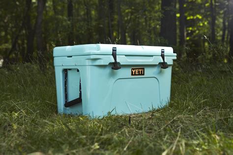 Turquoise Yeti Cooler Blue Rtic And 45 Type Coolers Soft Bag Sb 130 65 ...