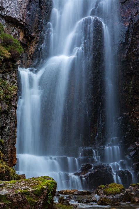 Serene Waterfall Awarded POTW Accolade | ePHOTOzine