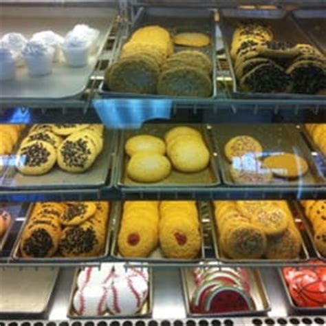 Florida Bakery Co - 18 Photos - Bakeries - West Tampa - Tampa, FL ...