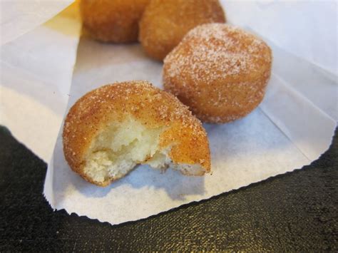 Review: Taco Bell - Cinnabon Delights