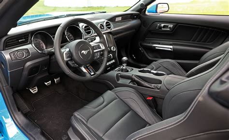 2017 Ford Mustang Gt Interior Photos | Brokeasshome.com