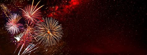 Fireworks background for anniversary, new year and festivals - CLOSLER ...