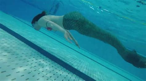 Mermaid Swimming in Pool - YouTube