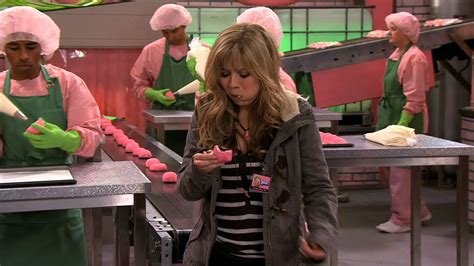 iToe Fat Cakes - iCarly Wiki