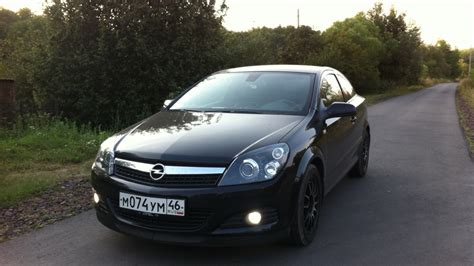 Opel Astra H GTC 1.6 бензиновый 2009 | Black Sapphire на DRIVE2