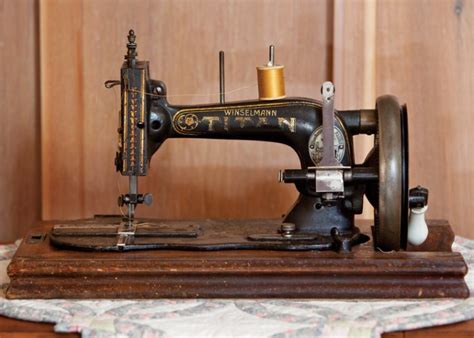 The History of Sewing Machines - The Ribbon in My Journal - Phyllis ...