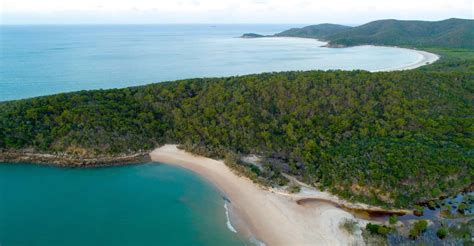 From Yeppoon: Great Keppel Island Snorkeling Trip with Lunch | GetYourGuide