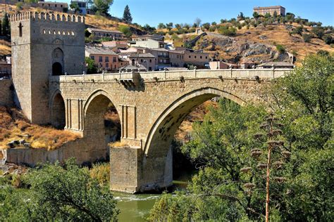 St. Martin’s Bridge in Toledo, Spain - Encircle Photos