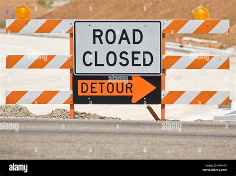 Road Closed / Detour Barrier Sign Stock Photo - Alamy