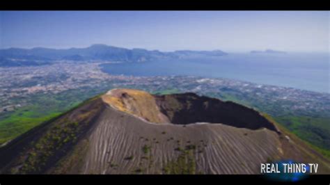 ERUPTION WARNING: MEGA VOLCANO beneath Naples shows signs - YouTube