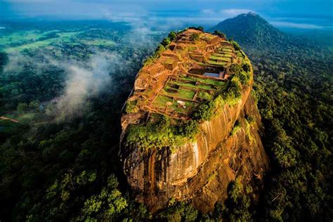 Sigiriya Rock Fortress - All You Need to Know - Lovidhu