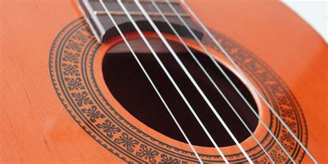 Classical guitar strings 101 [Guide] - HotStringsGuitar.com