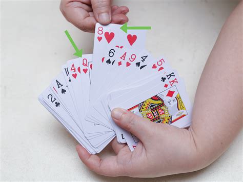 4 Ways to Do a Really Easy Card Trick - wikiHow