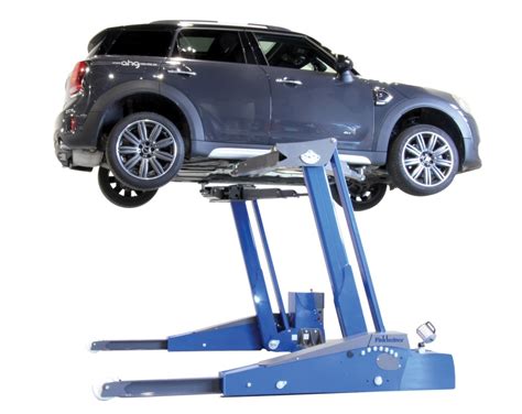 MAHA USA LLC FBH 6500 Mobile 2-Post Lift in Mobile Column Lifts