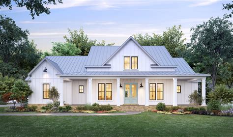 Farmhouse Style House Plan - 4 Beds 3 Baths 2716 Sq/Ft Plan #1074-30 ...