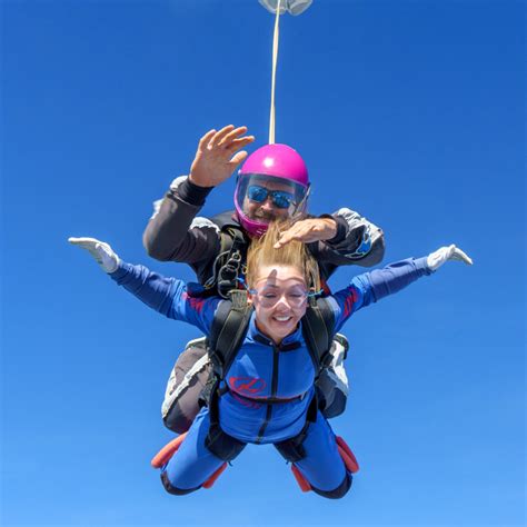 Charity Tandem Skydiving | Skydive Hibaldstow