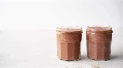 Chocolate and Tart Cherry Smoothie - Veg Girl RD