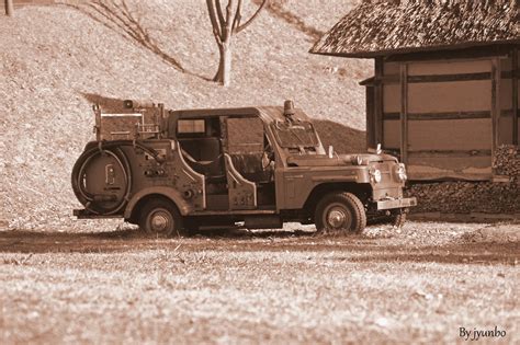 An old fire truck | jyunbo | Flickr