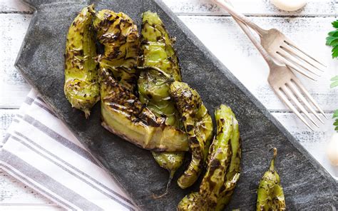 Hatch Chile Season: How to Roast Hatch Chiles - Barbecuebible.com